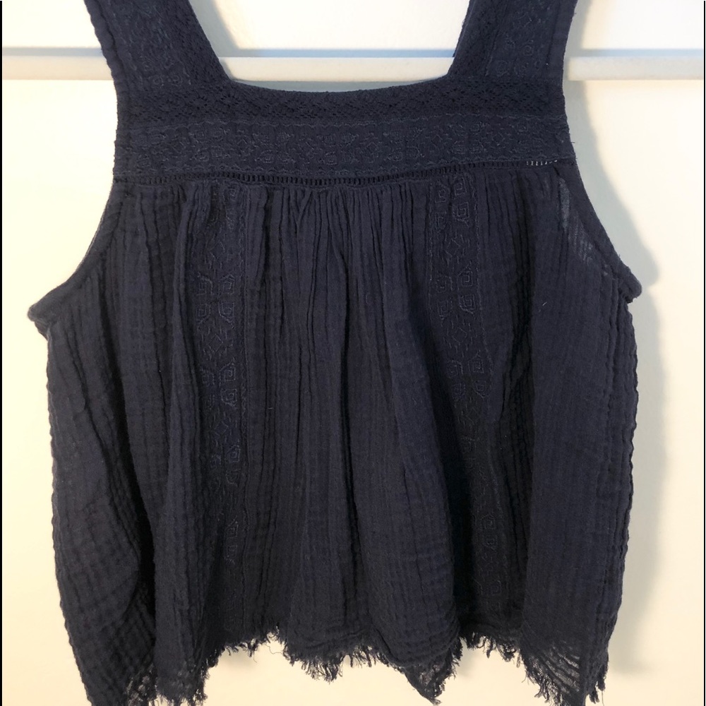 American Eagle navy tank!